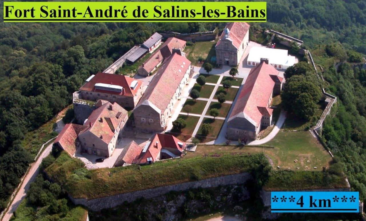 Appartement Cosy Pink Salins Les Bains Bagian luar foto